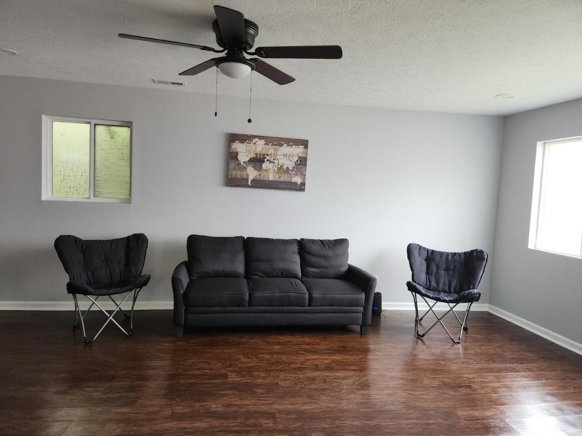 Апартаменты 5 Min From Downtown Indy Индианаполис Экстерьер фото