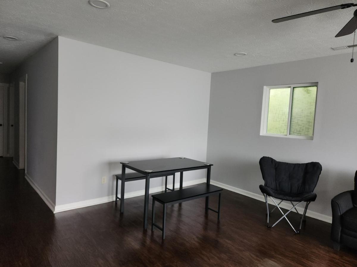 Апартаменты 5 Min From Downtown Indy Индианаполис Экстерьер фото